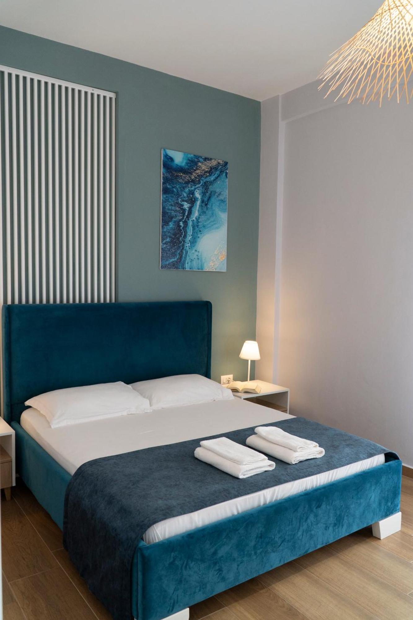 Memories Apartments Sarandë Buitenkant foto
